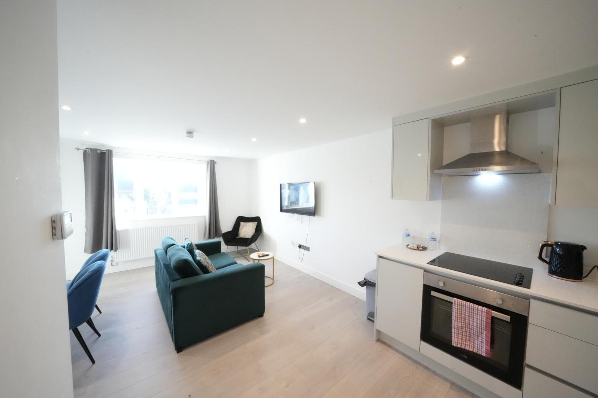 Apartamento 10 Min Drive To Airport - Free Parking - 15 Min Bus Ride - Ev Charge Available Stanwell Exterior foto