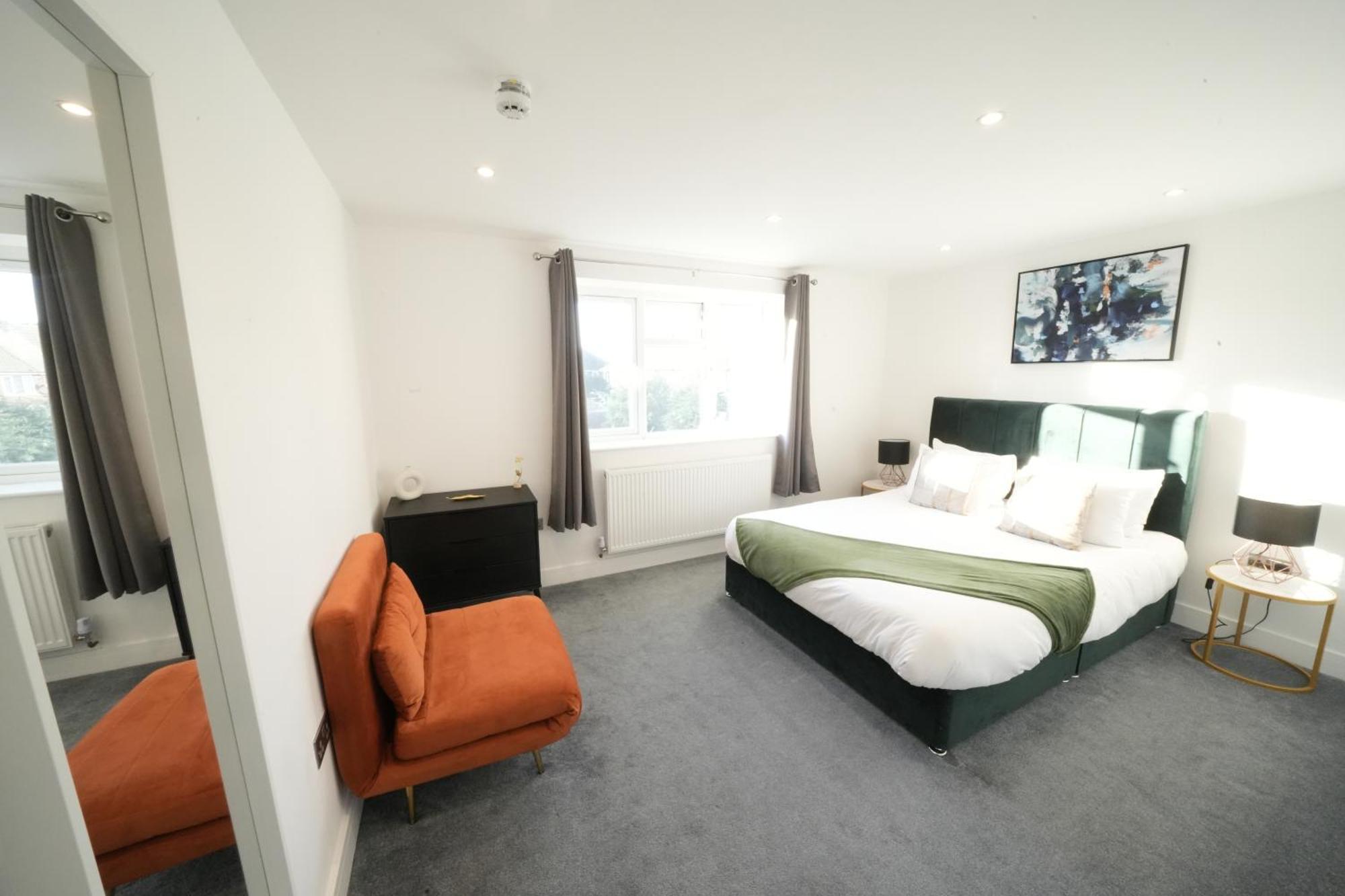 Apartamento 10 Min Drive To Airport - Free Parking - 15 Min Bus Ride - Ev Charge Available Stanwell Exterior foto